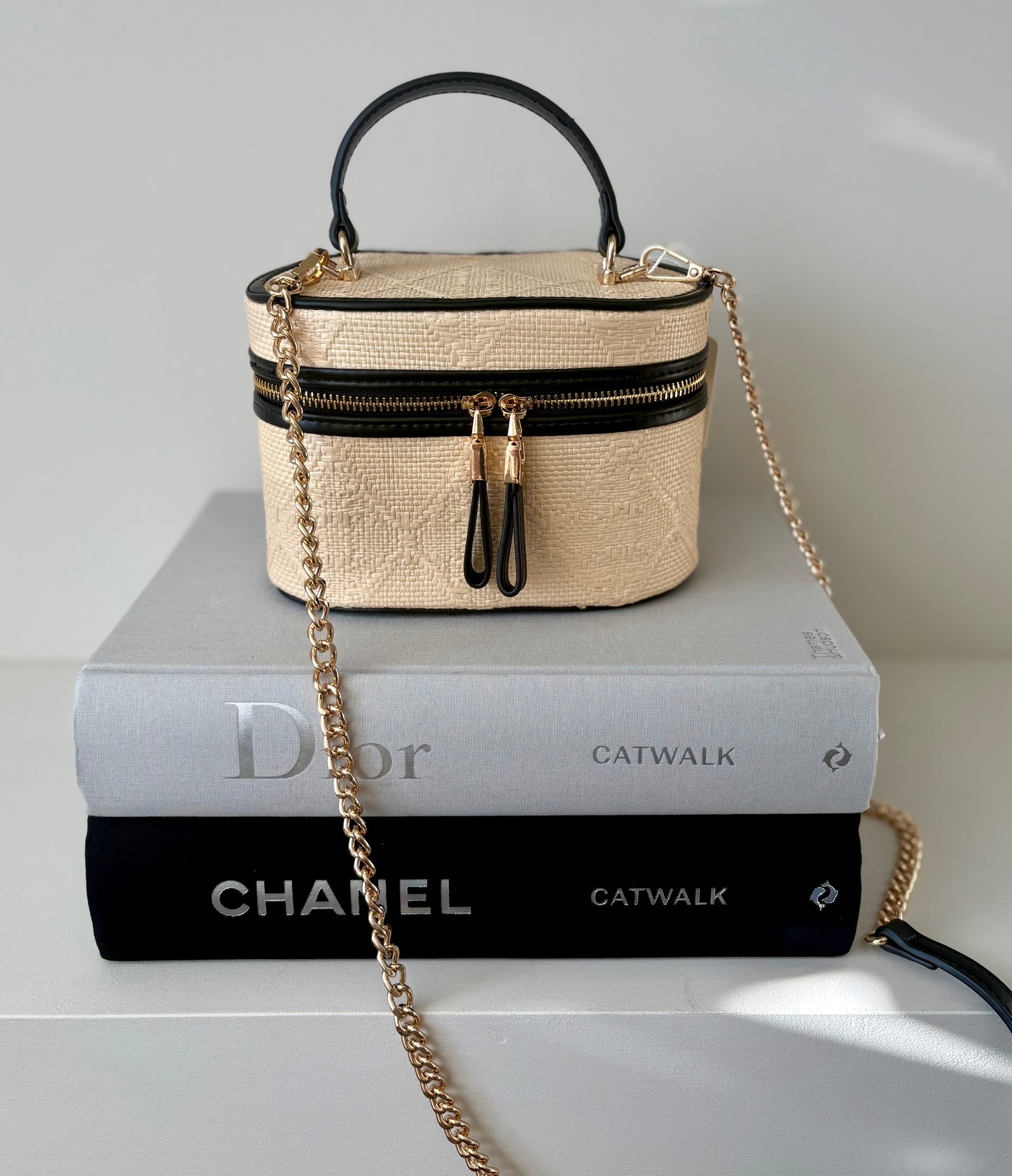 Black Faux Leather Trim Straw Style Bucket Bag