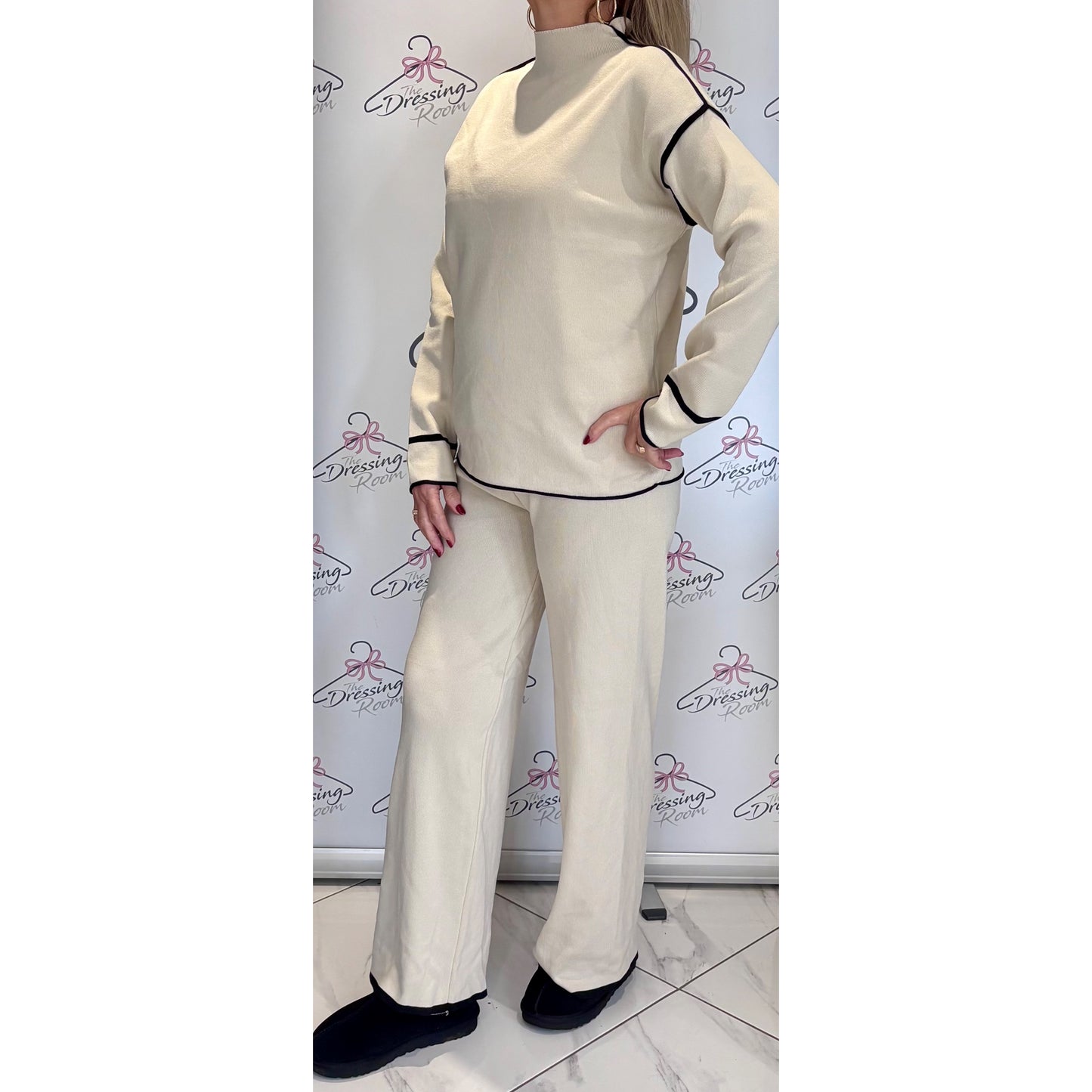 Knitted Loungesuit with Piping Detail in Cream