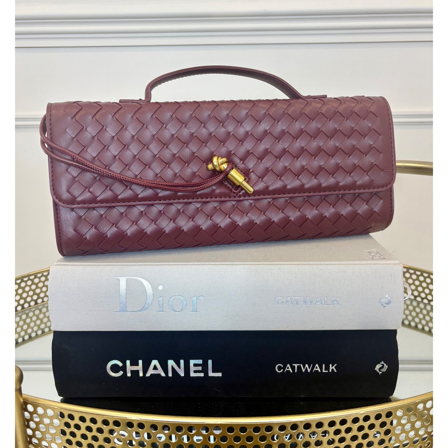 Woven Rectangle Gold Rod Fasten Clutch Bag in Burgendy