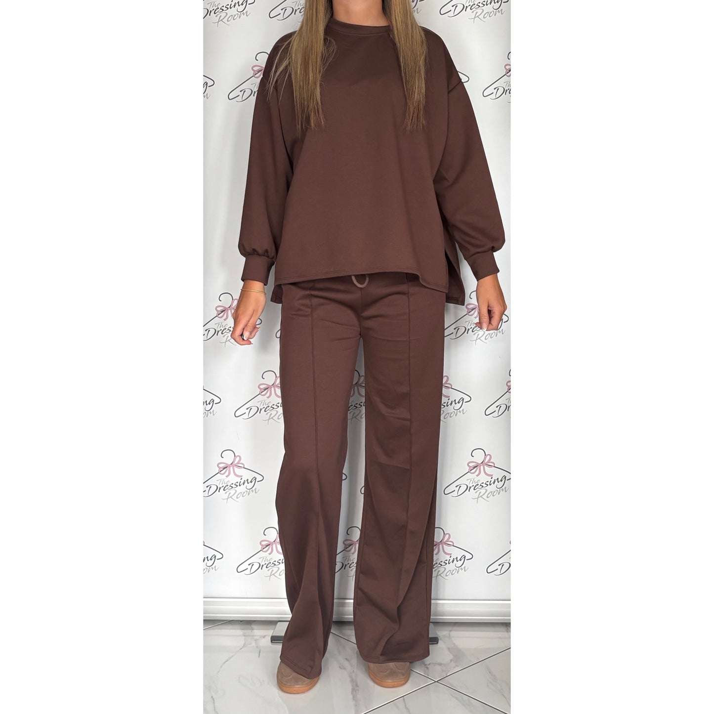Simple Long Sleeve Loungesuit in Brown