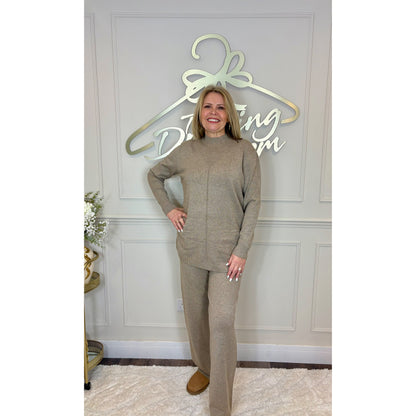 Turtle Neck Loungesuit in Taupe